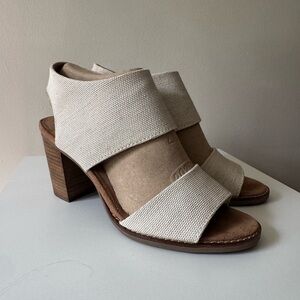 Toms Canvas/Linen Cream Block Heel Sandals